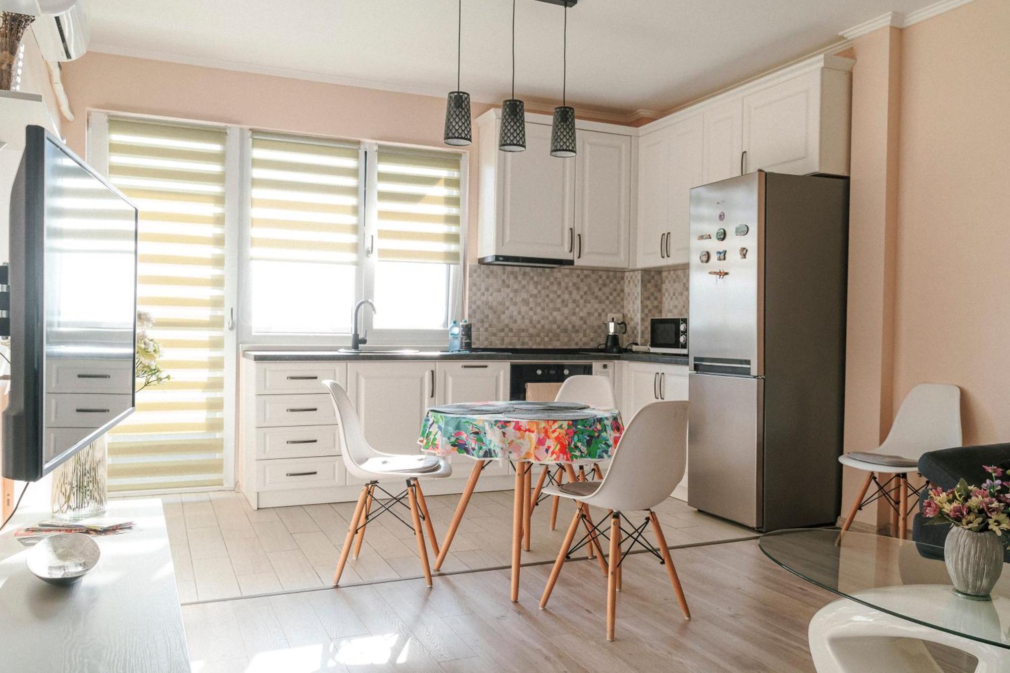 M&M Apartment Oradea Εξωτερικό φωτογραφία